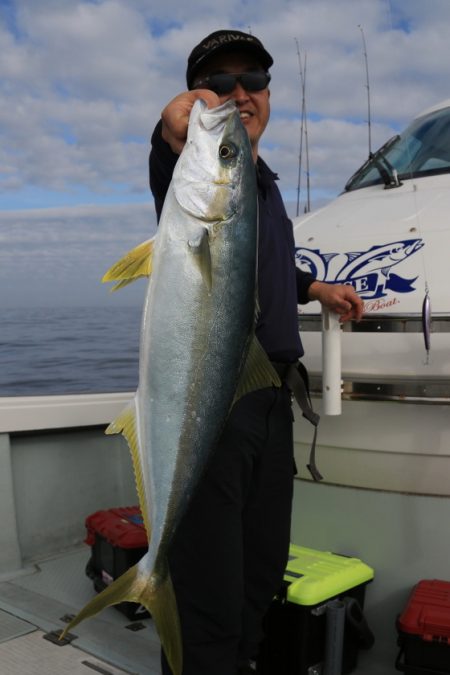 クルーズ 釣果