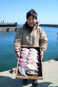 魚英 釣果