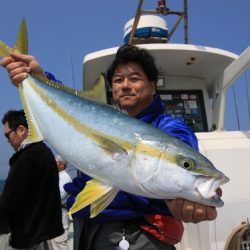 クルーズ 釣果