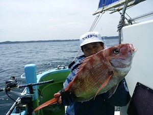 利八丸 釣果