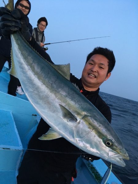 松鶴丸 釣果