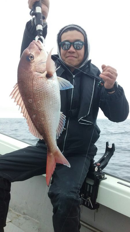 鷹王丸 釣果