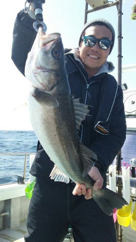 鷹王丸 釣果