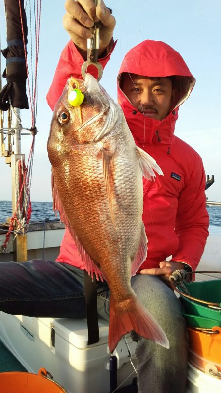 鷹王丸 釣果