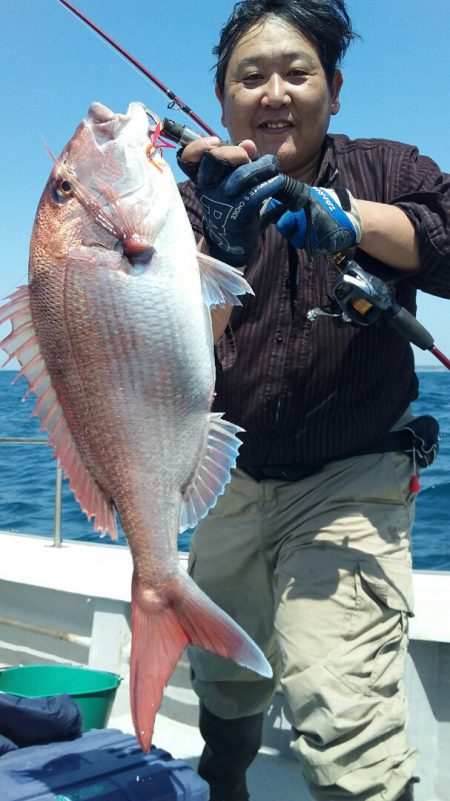 鷹王丸 釣果