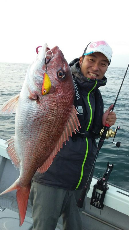 鷹王丸 釣果