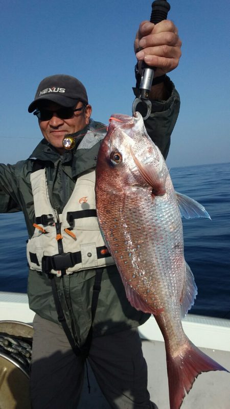 鷹王丸 釣果