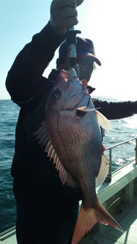 鷹王丸 釣果