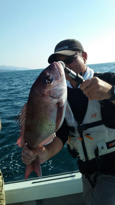 鷹王丸 釣果