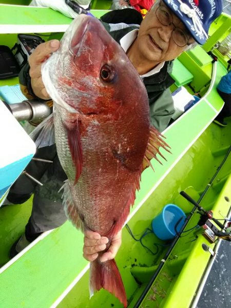 横内丸 釣果