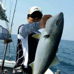 つれ鷹丸 釣果