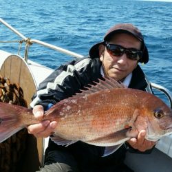 つれ鷹丸 釣果