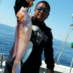 つれ鷹丸 釣果