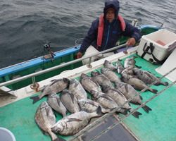 久里浜黒川本家 釣果