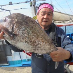 初栄丸 釣果