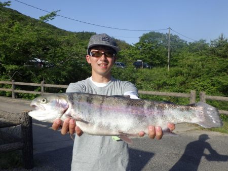 フィッシングレイクたかみや 釣果