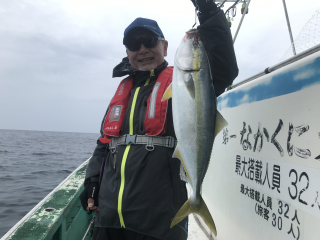 なかくに丸 釣果