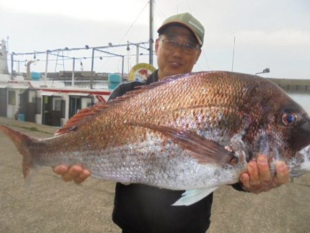 初栄丸 釣果