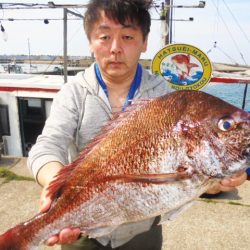 初栄丸 釣果