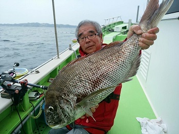 利八丸 釣果