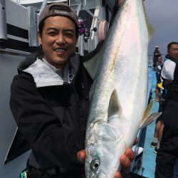 松鶴丸 釣果