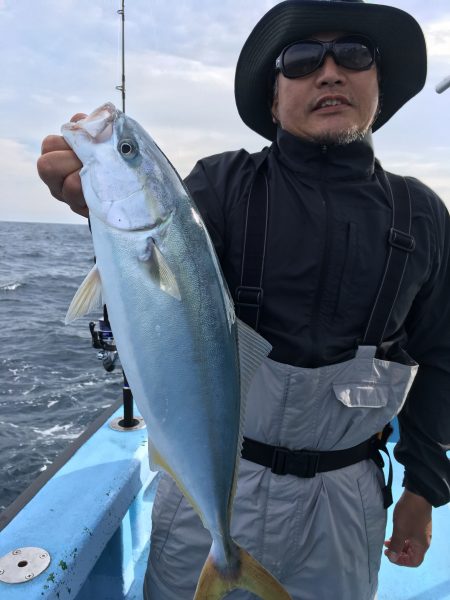 松鶴丸 釣果