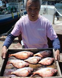 魚英 釣果