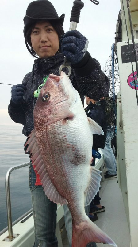 鷹王丸 釣果