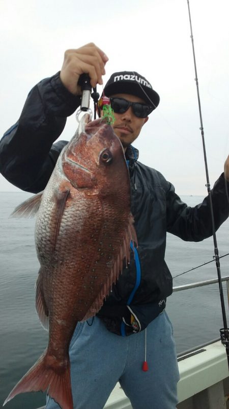 鷹王丸 釣果