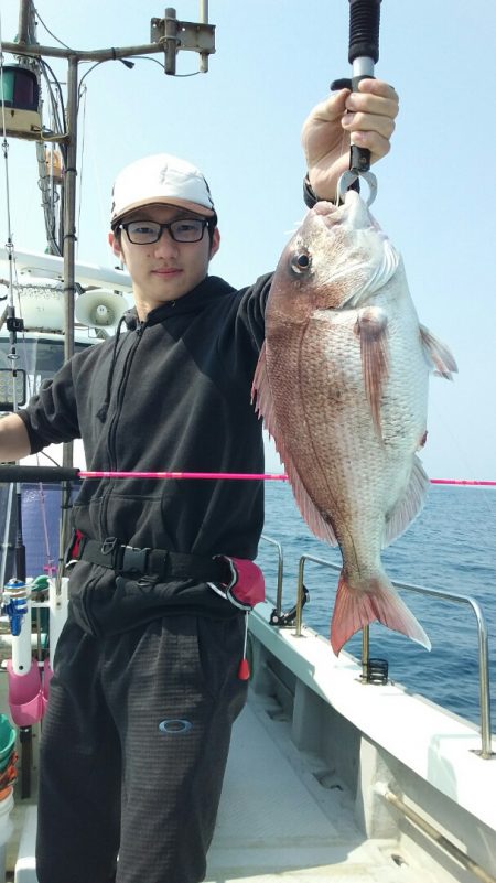 鷹王丸 釣果