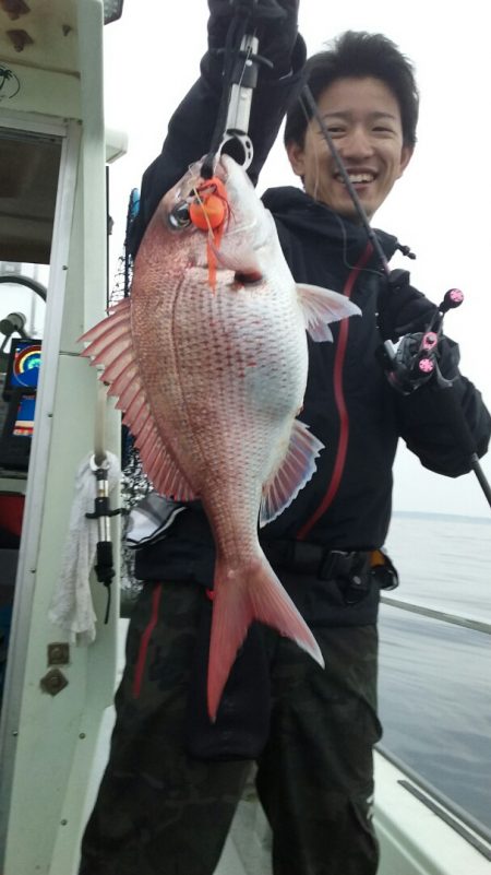 鷹王丸 釣果