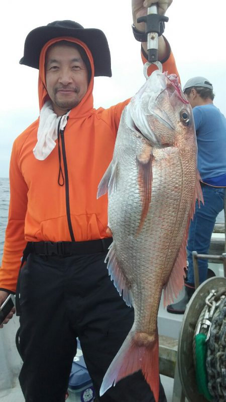 鷹王丸 釣果