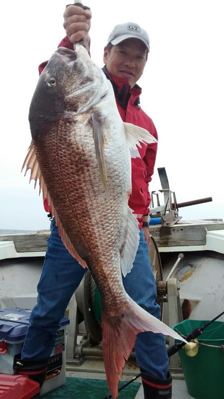 鷹王丸 釣果