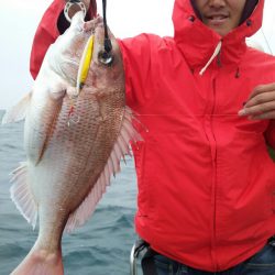 鷹王丸 釣果