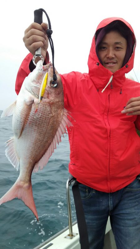 鷹王丸 釣果