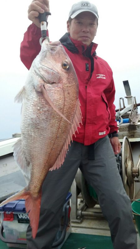 鷹王丸 釣果