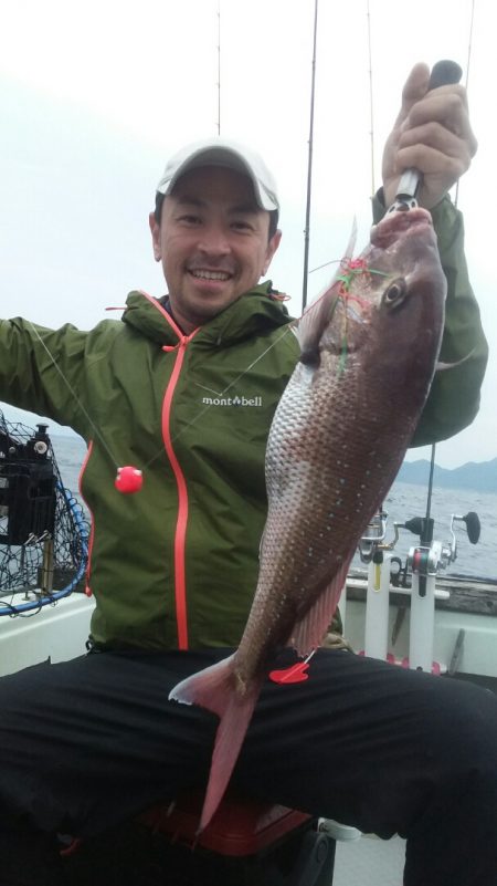 鷹王丸 釣果