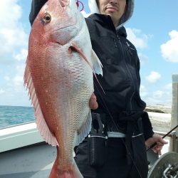 鷹王丸 釣果