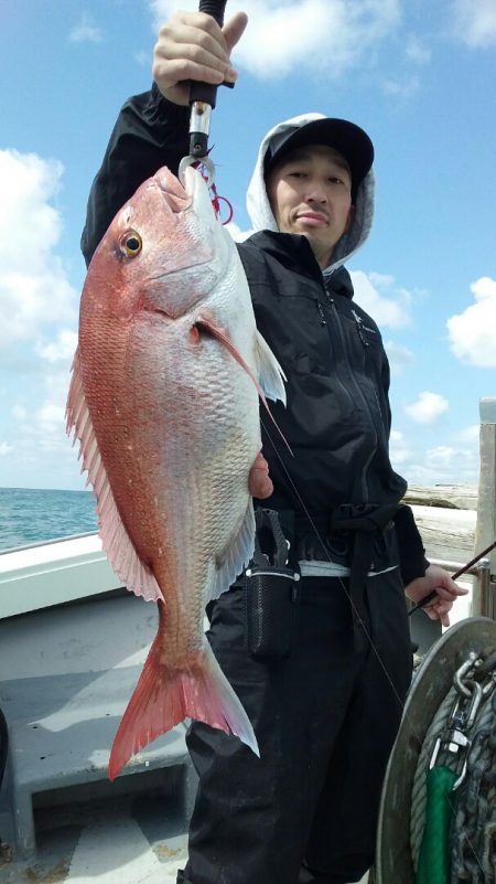 鷹王丸 釣果