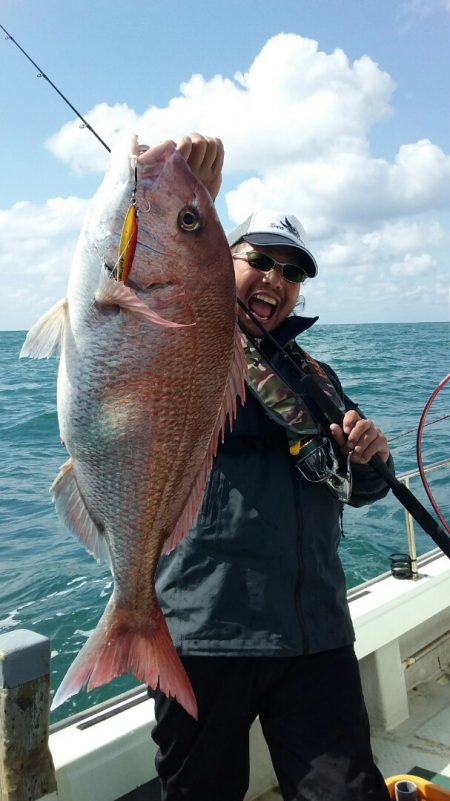 鷹王丸 釣果