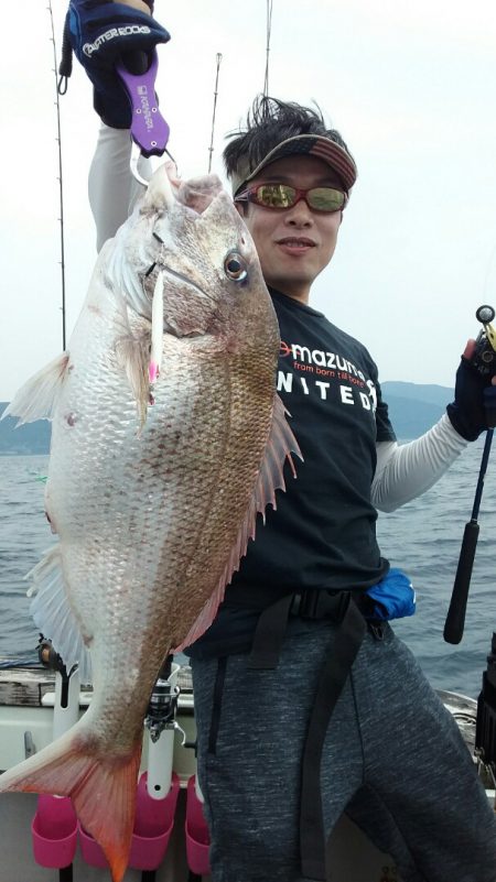 鷹王丸 釣果