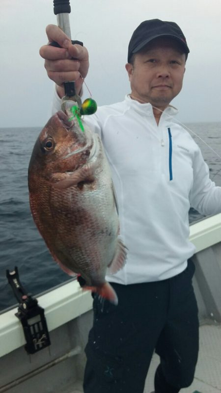 鷹王丸 釣果