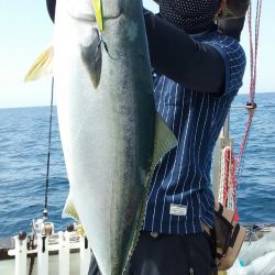 鷹王丸 釣果