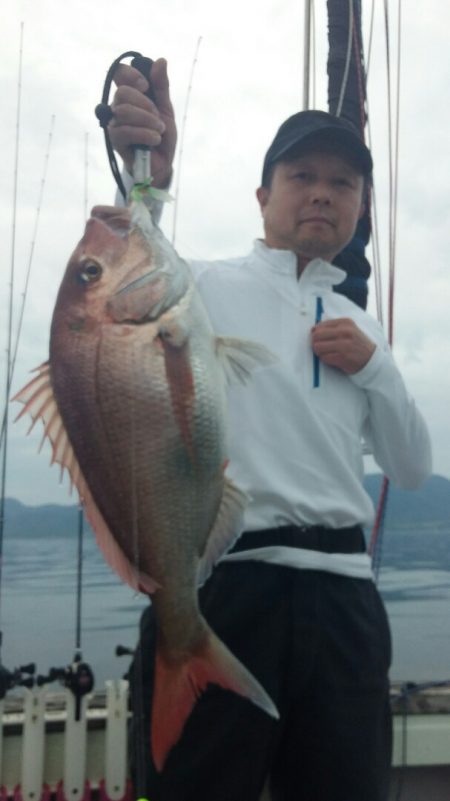 鷹王丸 釣果