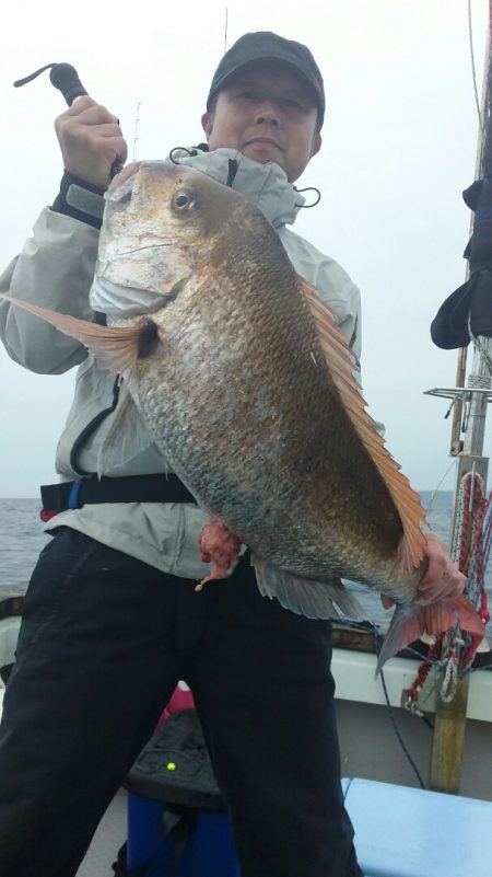 鷹王丸 釣果