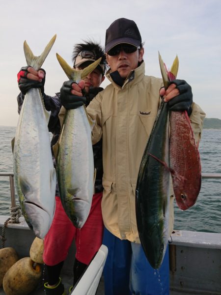 ありもと丸 釣果