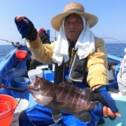 鯛紅丸 釣果