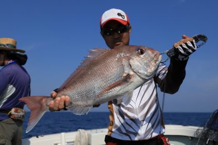 クルーズ 釣果