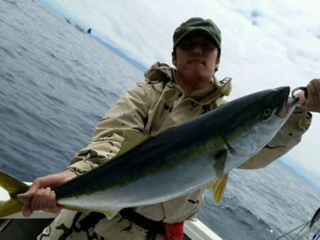 つれ鷹丸 釣果