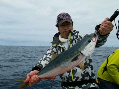 つれ鷹丸 釣果